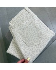 PANTALÓN ESTAMPADO ANIMAL PRINT