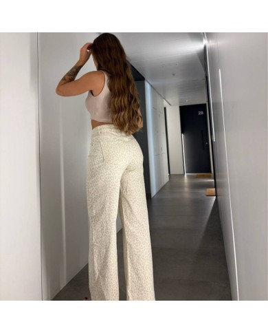 PANTALÓN ESTAMPADO ANIMAL PRINT