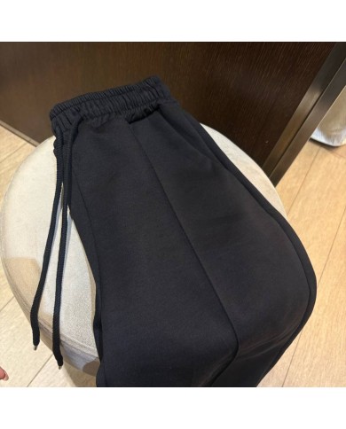 PANTALÓN DEPORTIVO NEGRO