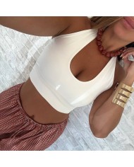 TOP ESCOTE U BLANCO