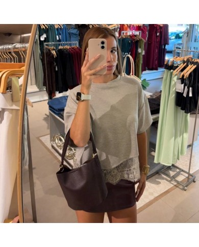 BLUSA ENCAJE  CREMA
