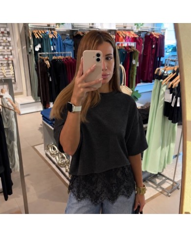 BLUSA ENCAJE NEGRA