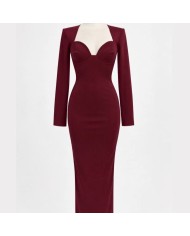 VESTIDO ESCOTE CORAZÓN BURDEOS