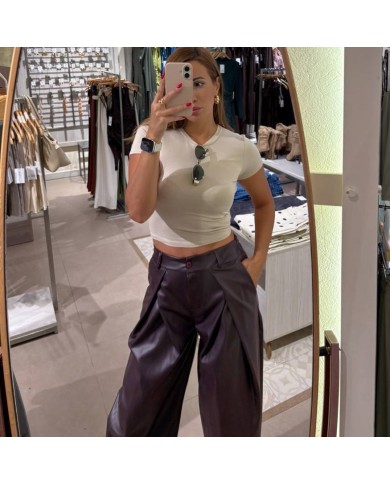 PANTALÓN CAMPANA PINZAS BURDEOS