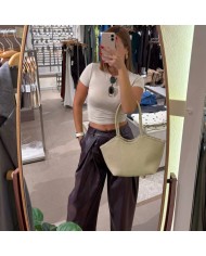 PANTALÓN CAMPANA PINZAS BURDEOS