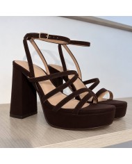 SANDALIA TACÓN CHOCO