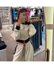 CONJUNTO DEPORTIVO BICOLOR CREMA