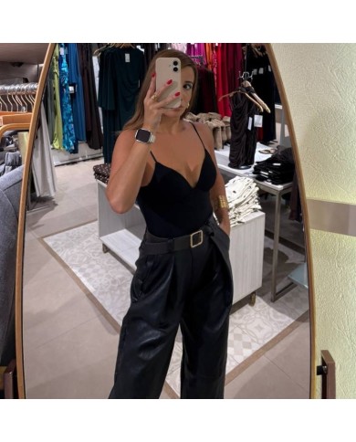 BODY ESCOTE V NEGRO