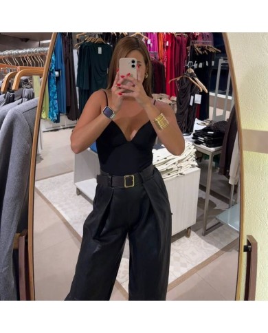 BODY ESCOTE V NEGRO