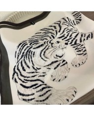 PAÑUELO ANIMAL PRINT CREMA