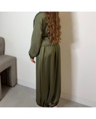 CONJUNTO SATÉN VERDE CAQUI