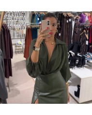 FALDA EFECTO PIEL CORTA VERDE MILITAR