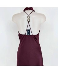 VESTIDO CORTO SATÉN BURDEOS