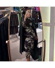 GABARDINA EFECTO PIEL NEGRA