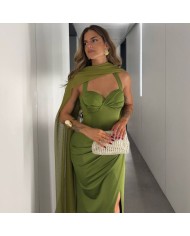 VESTIDO ESCOTE CORAZÓN VERDE AGUACATE