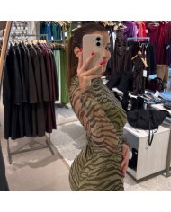 VESTIDO TUL ANIMAL PRINTI VERDE CAQUI