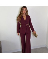 CONJUNTO TRAJE HEBILLA BURDEOS
