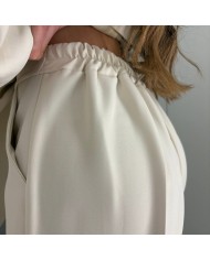 CONJUNTO TRAJE HEBILLA CREMA