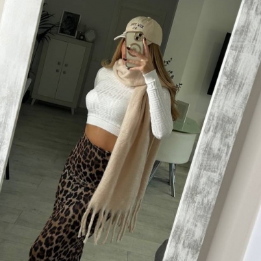BUFANDA CREMA