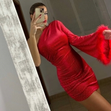 VESTIDO ASIMÉTRCIO TACHAS ROJO