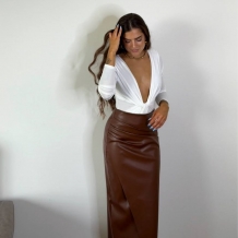 FALDA EFECTO PIEL CHOCO