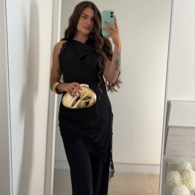 TOP HALTER LENCERO NEGRO