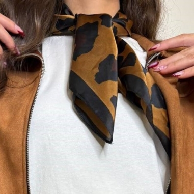 PAÑUELO ANIMAL CAMEL