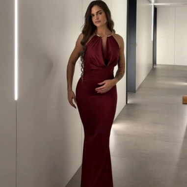 VESTIDO GARGANTILLA ARO VINO