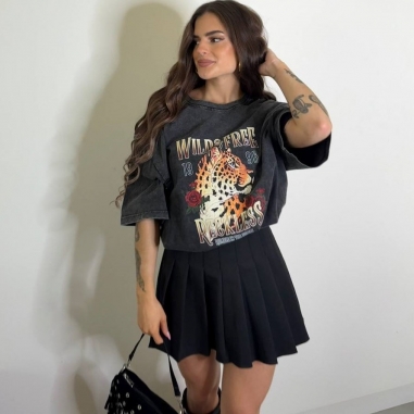 CAMISETA GRIS LAVADO LEÓN