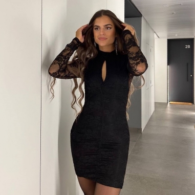 PREVENTA VESTIDO ABERTURA ENCAJE NEGRO