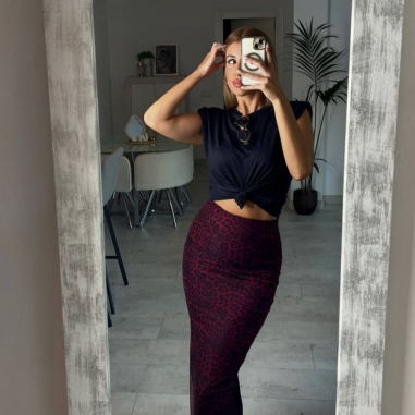 PREVENTA FALDA TUL ANIMAL PRINT VINO