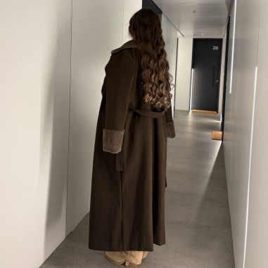 ABRIGO LARGO PELITO CHOCCO