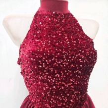 VESTIDO GLOBO HALTER VINO 2