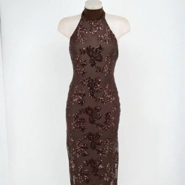 VESTIDO HALTER LENTEJUELA CHOCO