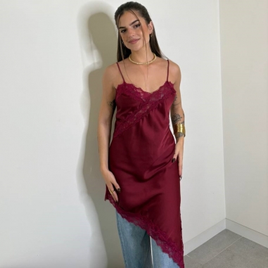 VESTIDO LENCERO VINO