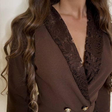 MONO BLAZER ENCAJE CHOCO