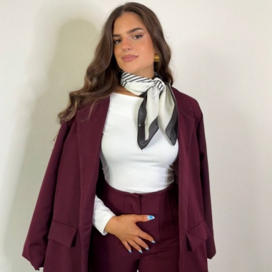 PANTALÓN TRAJE AJUSTADO VINO