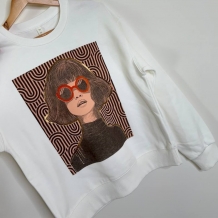 SUDADERA ESTAMPADA BLANCA 2