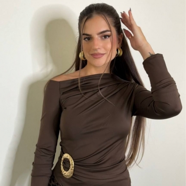 TOP FRUNCIDO ACCESORIO CHOCO