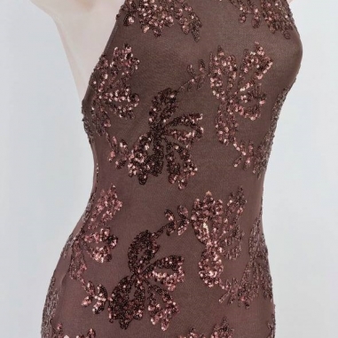 VESTIDO HALTER LENTEJUELA CHOCO