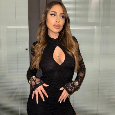 PREVENTA VESTIDO ENCAJE ABERTURA NEGRO