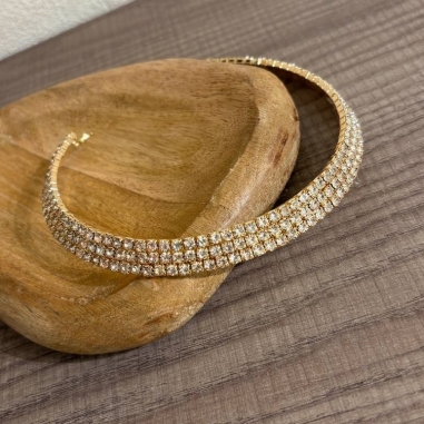 GARGANTILLA RÍGIDA DORADA