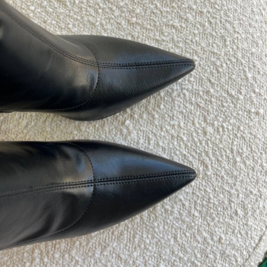 BOTÍN TACÓN AJUSTADO