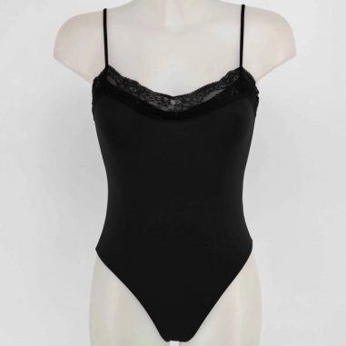 BODY ENCAJE NEGRO