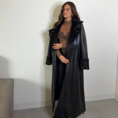 GABARDINA EFECTO PIEL PELITO NEGRA