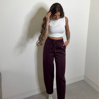 PANTALÓN DEPORTIVO BURDEOS