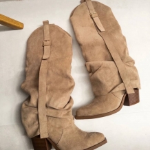 BOTA ALTA BEIGE HEBILLA 2