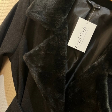 ABRIGO PAÑO PELITO NEGRO