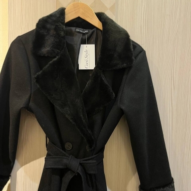 ABRIGO PAÑO PELITO NEGRO