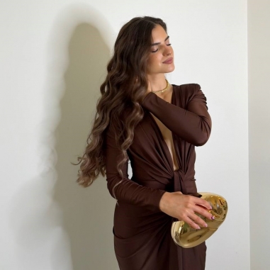 VESTIDO NUDO MANGA CHOCO